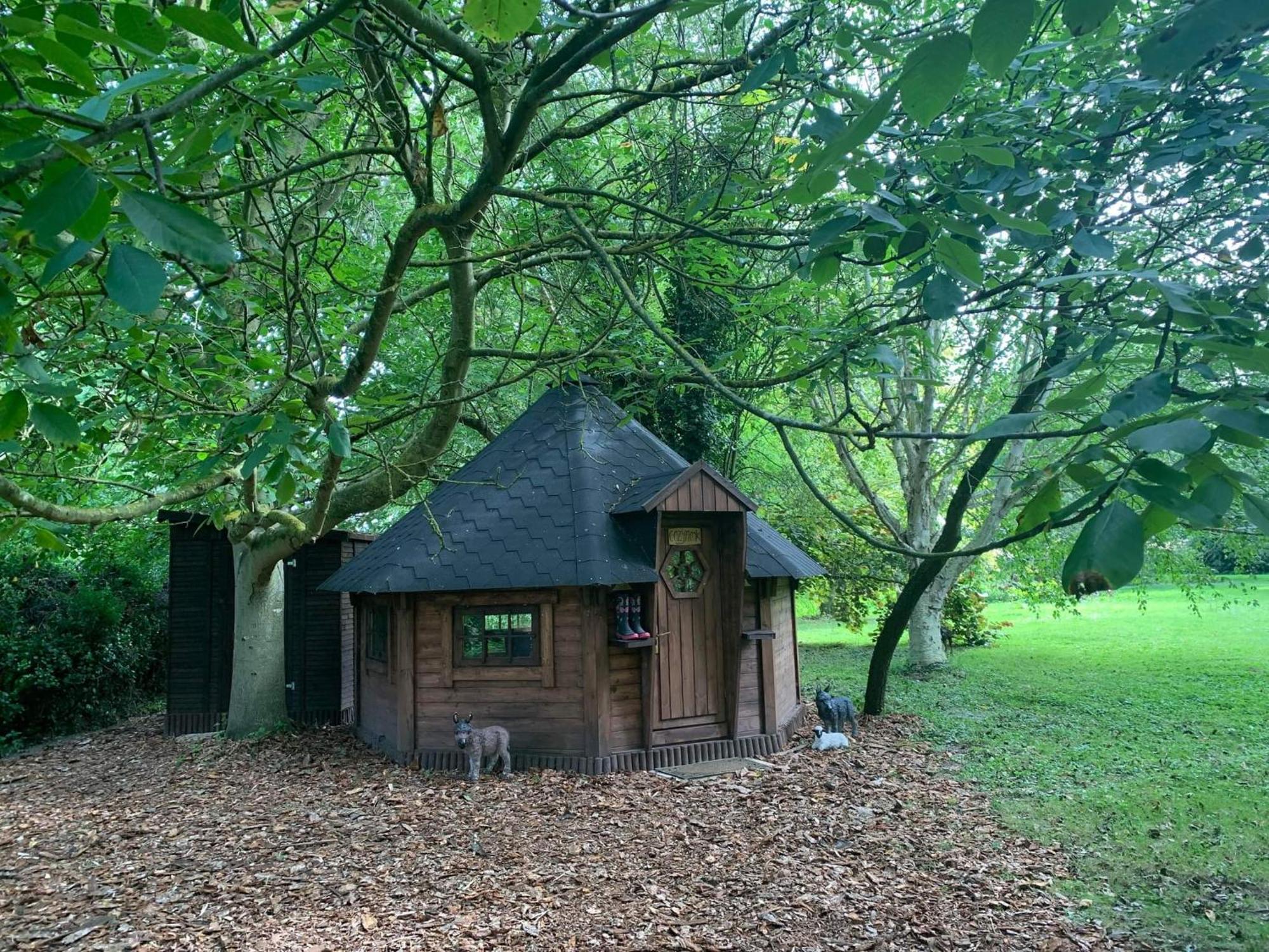 Villa Starry Meadow & Rescued Animal Experiences Great Yarmouth Habitación foto